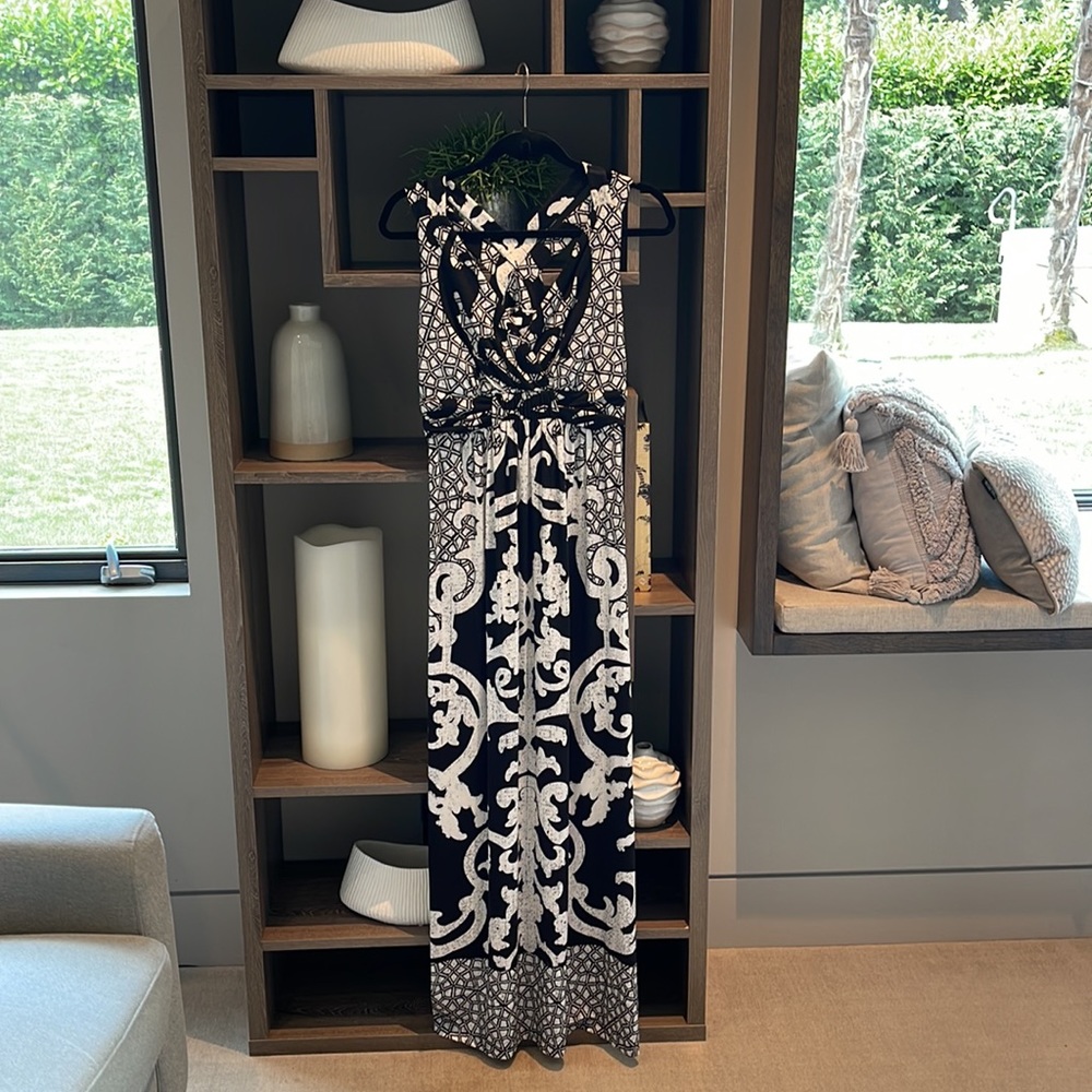 ♠️SUPER♠️ stretchy and comfy SOMA summer dress.